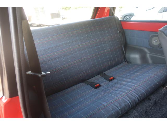 パンダ スーパーi.e. Wサンルーフ 外装レストア済み 5速マニュアル 整備記録簿完備 タイミングベルト交換(83914km)ドライブシャフトブーツ交換(R7/10/7)(37枚目)