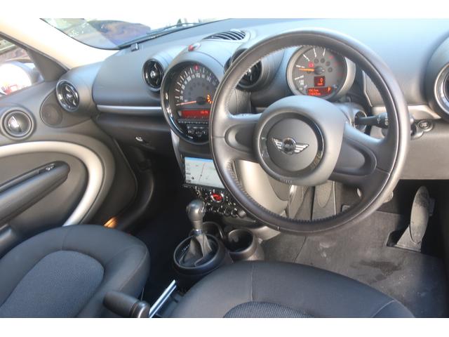 ＭＩＮＩ クーパーＤ　クロスオーバー　ツインカム・ディーゼルターボ１１２馬力　６速ＡＴ　ディスチャージヘッドライト　社外ナビ・ＴＶ・バックカメラ　レザーステアリング　ダイナミックスタビリティコントロール　ブレーキアシスト（34枚目）