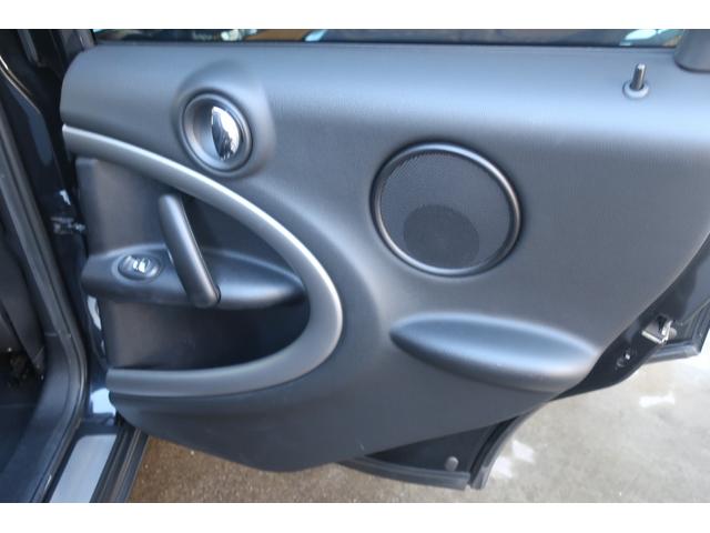 ＭＩＮＩ クーパーＤ　クロスオーバー　ツインカム・ディーゼルターボ１１２馬力　６速ＡＴ　ディスチャージヘッドライト　社外ナビ・ＴＶ・バックカメラ　レザーステアリング　ダイナミックスタビリティコントロール　ブレーキアシスト（41枚目）