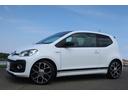 アップ！ アップ！ＧＴＩ　６速マニュアル限定車　１０００ｃｃ３気筒ツインカムターボＴＳＩエンジン　１１６馬力　アイドリングストップ　パークディスタンスコントロール　アンビエントライト　シートヒーター　チェック柄シート（8枚目）