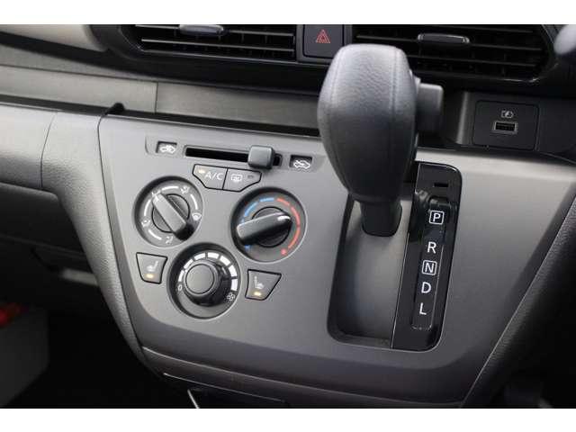 ｅＫワゴン Ｍ　衝突被害軽減ブレーキ　禁煙車　誤発進抑制（13枚目）