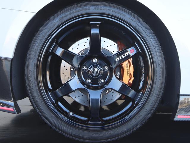 ニスモ 15モデル 1オーナー 禁煙車 チタン合金製マフラー サッチャム車輌防盗システム 専用GT3タービン 専用カーボンリヤスポイラー 専用アルミホイール 専用RECAROシート 特別塗装色(23枚目)