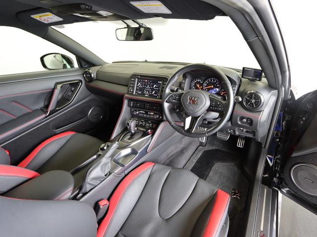 ブラックエディション 18モデル 禁煙車 BOSEサウンド サッチャム防盗 チタン合金製マフラー リア3面プライバシーガラス プレミアムスポーツマット黒 ブラックED専用RECAROシート シートヒーター 特別塗装色(7枚目)