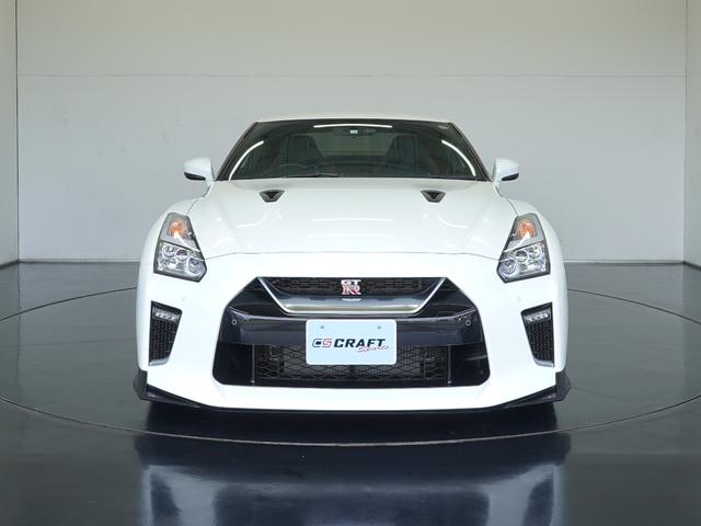 ＧＴ－Ｒ ブラックエディション　２０モデル　リア３面プライバシーガラス　デイライトキャンセルスイッチ　プレミアムスポーツマット（黒）　純正ドライブレコーダー　ＢＯＳＥサウンドシステム　サッチャム車両防盗システム（3枚目）