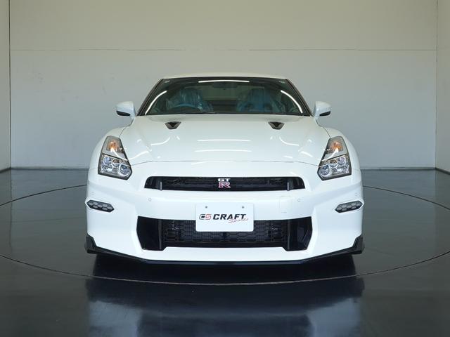 ＧＴ－Ｒ プレミアムエディション　ＭＹ２５　ブルーヘブンインテリア（前席・後席セミアニリン本革シート）＋ナッパレザーインストパネル　ワンオーナー　禁煙車　新車ビニール（センターコンソール以外）　ＦＵＪＩＴＳＵＢＯ製チタン合金製マフラー（3枚目）