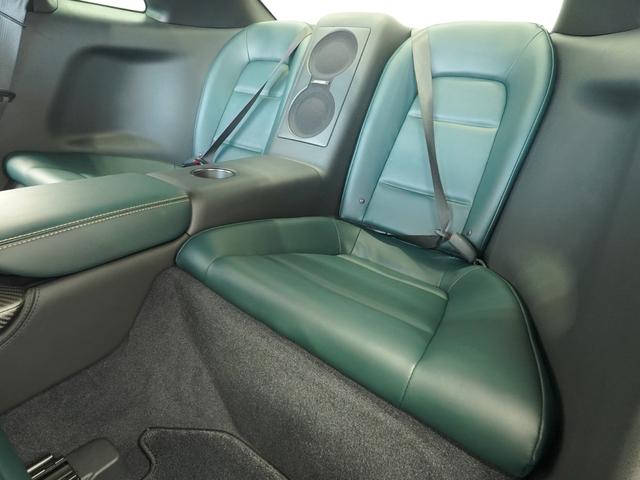 ＧＴ－Ｒ プレミアムエディション　Ｔ－スペック　ＭＹ２４　ワンオーナー　禁煙車　リヤ３面プライバシーガラス　ＧＴ－Ｒ専用フロアカーペット（プレミアムスポーツ）　純正ドライブレコーダー　Ｔ－ｓｐｅｃ専用カーボンセラミックブレーキ　サッチャム　ＢＯＳＥ（14枚目）