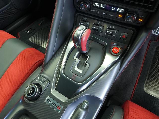 GT-R ニスモ MY20 NISMOスポーツリセッティング リヤ3面プライバシーガラス 全面ラバーディップ NISMOフロアマット NISMO専用カーボン製ルーフ NISMO専用カーボン製エンジンフード サッチャム(18枚目)