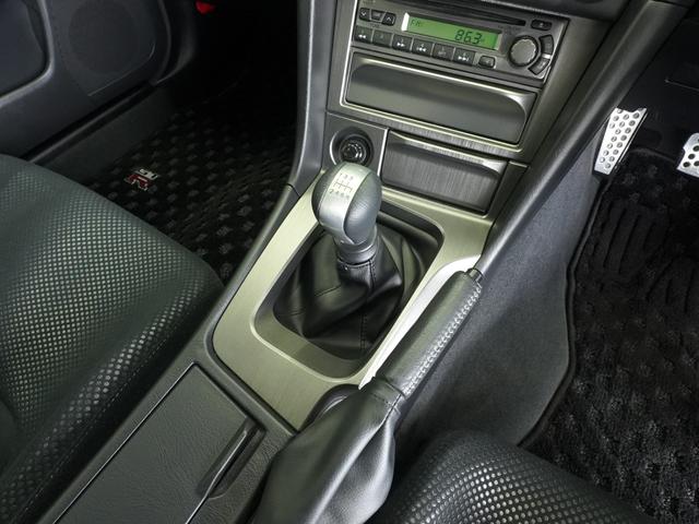 スカイライン ＧＴ－Ｒ　ＶスペックＩＩ　ワンオーナー　フルノーマル　Ｖ－ｓｐｅｃＩＩ　ベイサイドブルー（18枚目）