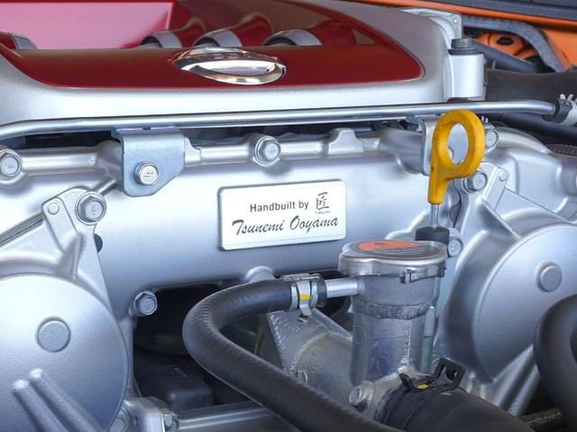 ＧＴ－Ｒ ブラックエディション　ＭＹ１７　ワンオーナー　禁煙車　ドライカーボン製リヤスポイラー　ブラックＥＤ専用ＲＥＣＡＲＯシート　ＢＯＳＥサウンドシステム　ブレンボ製モノブロック対向キャリパー　レイズ製アルミ鍛造ホイール（27枚目）