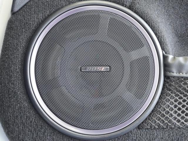 GT-R ブラックエディション MY15 NISMOスポーツリセッティング 純正オプションレイズ製アルミ鍛造ホイール(オパールブラッククロームカラーコート) GT-R専用フロアカーペット(プレミアムスポーツ) BOSE サッチャム(21枚目)