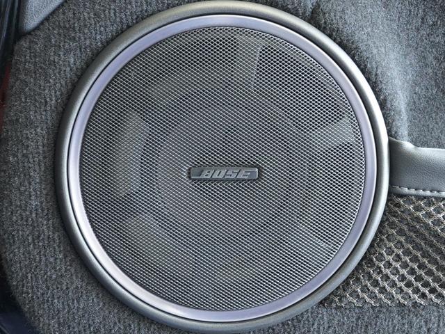 ＧＴ－Ｒ プレミアムエディション　ＭＹ１４　ワンオーナー　ファッショナブルインテリア（アンバーレッド）　ＧＴ－Ｒ専用フロアカーペット（プレミアムスポーツ）　サッチャム準拠車両防盗システム　ＢＯＳＥサウンドシステム　レイズ製鍛造ホイール（21枚目）