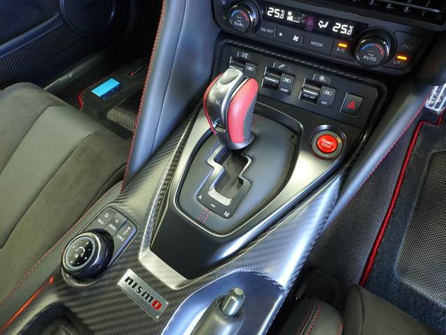 GT-R ニスモ スペシャルエディション MY24 ワンオーナー 禁煙車 NISMOスポーツリセッティング NISMOフロアマット LEDハイパーデイライトキャンセルスイッチ ドライブレコーダー 新車ビニール 高精度重量バランスエンジン部品(18枚目)