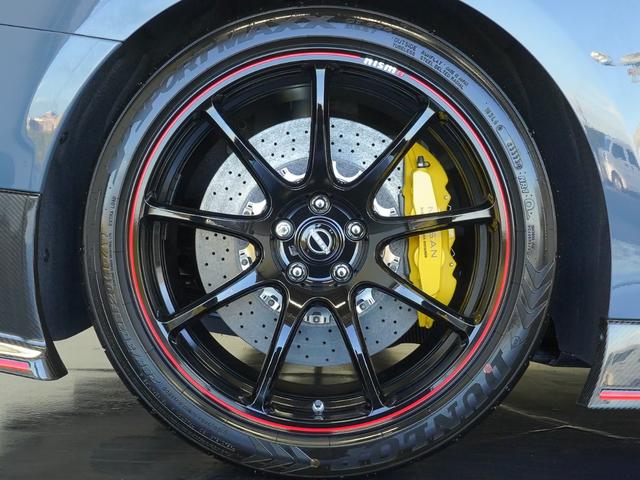 GT-R ニスモ スペシャルエディション MY24 ワンオーナー 禁煙車 NISMOスポーツリセッティング NISMOフロアマット LEDハイパーデイライトキャンセルスイッチ ドライブレコーダー 新車ビニール 高精度重量バランスエンジン部品(30枚目)