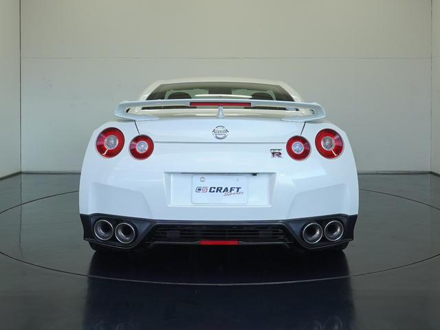 GT-R プレミアムエディション MY15 NISMOスポーツリセッティング ファッショナブルインテリア(アンバーレッド) GT-R専用フロアカーペット(プレミアムスポーツ) 日産純正ドライブレコーダー セルスター製レーダー探知機(4枚目)