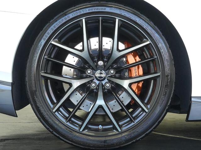 ＧＴ－Ｒ ブラックエディション　ＭＹ１７　国土交通省認可サッチャム欧州カテゴリーＩＩ準拠車両防盗システム　ブラックエディション専用ＲＥＣＡＲＯシート　ＢＯＳＥサウンドシステム　チタン合金製マフラー　レイズ製アルミ鍛造ホイール（30枚目）