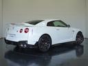 ＧＴ－Ｒ プレミアムエディション　ＭＹ２５　ブルーヘブンインテリア（前席・後席セミアニリン本革シート）＋ナッパレザーインストパネル　ワンオーナー　禁煙車　新車ビニール（センターコンソール以外）　ＦＵＪＩＴＳＵＢＯ製チタン合金製マフラー（2枚目）