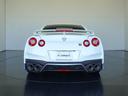 ＧＴ－Ｒ ピュアエディション　ＭＹ１８　ワンオーナー　禁煙車　リヤ３面プライバシーガラス　バックビューモニター　フジムラオート中間パイプ　ＫＵＨＬコンピューター書替　ブレンボ製モノブロック対向キャリパー　レイズ製アルミ鍛造ホイール（4枚目）