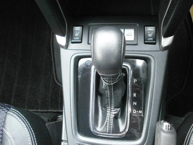 シフトレバーです☆