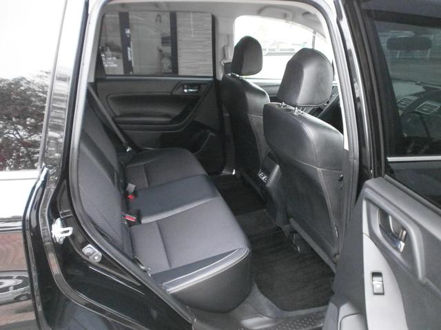 後部座席です♪