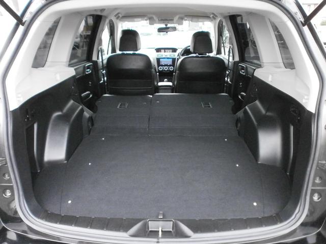 広々ラゲッジルームです♪