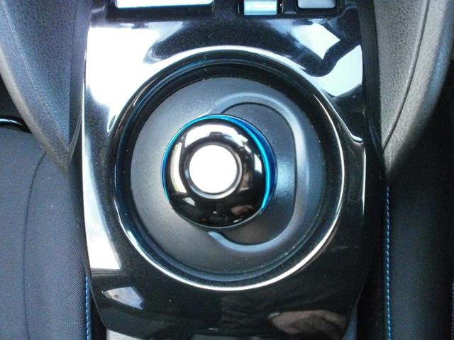 リーフ ｅ＋　Ｘ　純正ナビ　ＴＶ　アラウンドビューモニター　プロパイロット　衝突軽減ブレーキ　横滑り防止　踏み間違い防止　シートヒーター　スマートルームミラー　ＥＴＣ　ＬＥＤライト（18枚目）