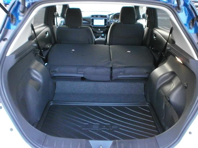 リーフ ｅ＋　Ｘ　純正ナビ　ＴＶ　アラウンドビューモニター　プロパイロット　衝突軽減ブレーキ　横滑り防止　踏み間違い防止　シートヒーター　スマートルームミラー　ＥＴＣ　ＬＥＤライト（27枚目）