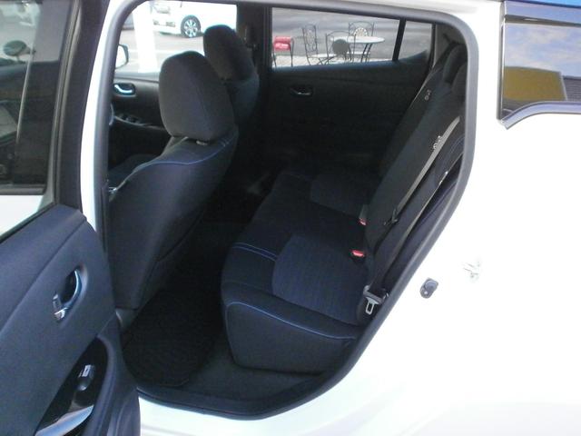 リーフ ｅ＋　Ｘ　純正ナビ　ＴＶ　アラウンドビューモニター　プロパイロット　衝突軽減ブレーキ　横滑り防止　踏み間違い防止　シートヒーター　スマートルームミラー　ＥＴＣ　ＬＥＤライト（28枚目）