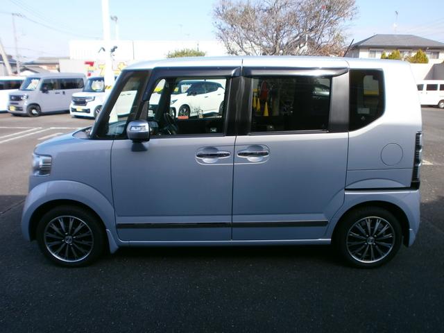 Ｎ－ＢＯＸ Ｇ　ターボＳＳパッケージ　純正ナビ　ワンセグテレビ　バックモニター　横滑り防止　両側オートスライドドア　ＨＩＤライト　ＥＴＣ　スマートキー　パドルシフト（2枚目）