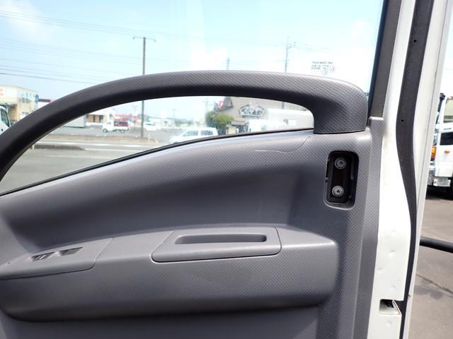 エルフトラック 　２４－１８２　３ｔ　３トン　ワイドロング　低温冷凍車　－３０℃－３０度設定　東プレ製　ＸＶ４２ＬＯＣ　床キーストン　リヤ扉約１０ｃｍ　リヤ３枚扉　スムーサー　オートマチック車ＡＴ　バックカメラ（42枚目）
