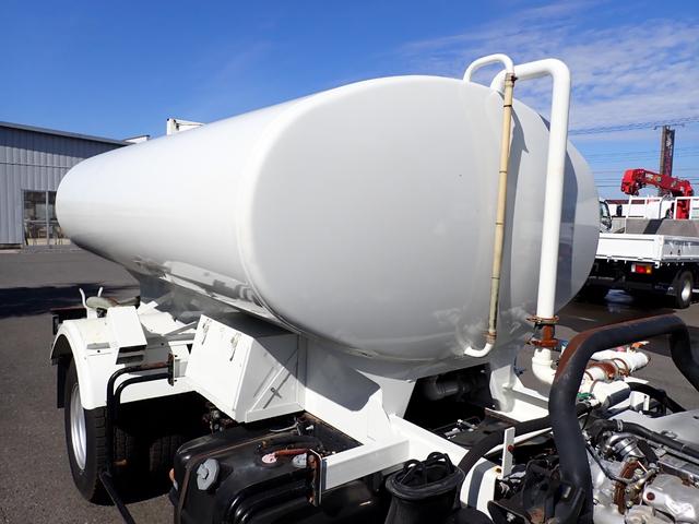 エルフトラック 　☆２５－１９　４ｔ　ワイド　散水車　サカイ製　ＳＴ４ＭＢ－１　３ペダル　許容量４０００Ｌ　抹消積載４０００ｋｇ　装備品現状のみ　ＥＴＣ（43枚目）