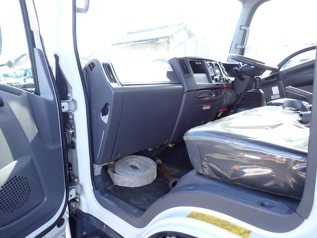エルフトラック 　☆２５－１９　４ｔ　ワイド　散水車　サカイ製　ＳＴ４ＭＢ－１　３ペダル　許容量４０００Ｌ　抹消積載４０００ｋｇ　装備品現状のみ　ＥＴＣ（72枚目）