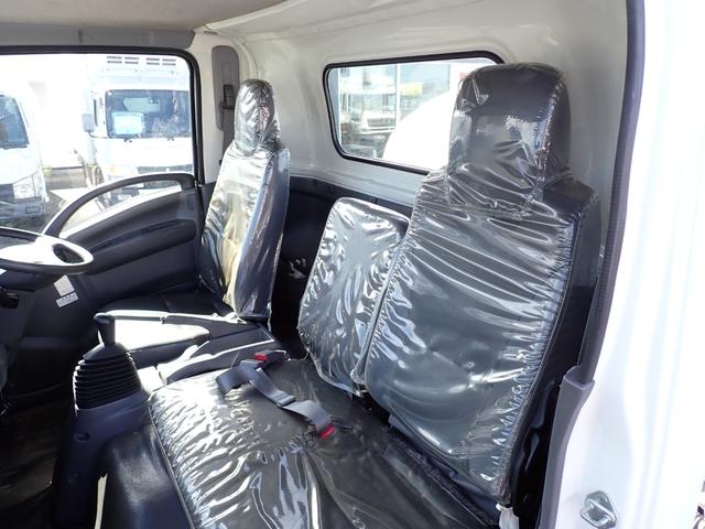 エルフトラック 　☆２５－１９　４ｔ　ワイド　散水車　サカイ製　ＳＴ４ＭＢ－１　３ペダル　許容量４０００Ｌ　抹消積載４０００ｋｇ　装備品現状のみ　ＥＴＣ（74枚目）