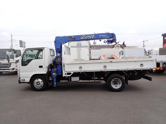 エルフトラック 　☆２４－２４３　３ｔ　標準ロング　３段クレーンフックイン　ラジコン付　スムーサー　タダノ製　ＺＥ２６３ＨＲＥＳ　床２重張　ＥＴＣ　抹消積載３０００ｋｇ　ボディ内寸長３７０幅１８１ｃｍ　２．６３ｔ吊り（8枚目）