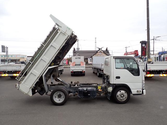 エルフトラック 　☆２５－３９　３ｔ４ナンバー　花見台製　ローダーダンプ　３ペダル　セフティダンプ　重機運搬　アオリ一方開　手動コボレーン　ＥＴＣ　ボディ内寸長３０４幅１６０ｃｍ　抹消積載３０００ｋｇ（12枚目）