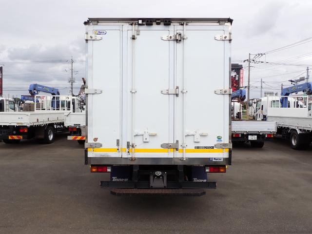 キャンター 　☆２５－２７　３ｔ　ワイドロング　低温冷凍車　ＡＴ　－３０度設定　東プレ製　ＸＶ２４Ｌ　リヤ３枚扉　バックカメラ　仕切扉　２エバ　サイドドア　床アルミ縞鋼板　ラッシングレール　抹消前積載２９５０ｋｇ（6枚目）