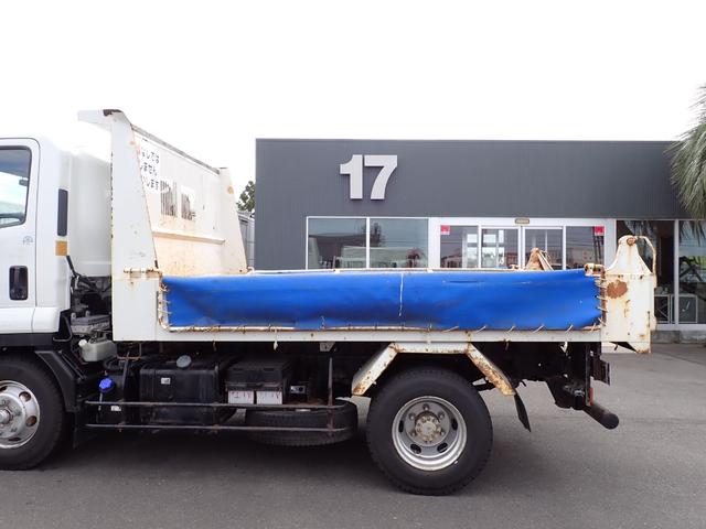 フォワード 　２５－２５　４ｔ　ダンプ　極東製　ベッドなし　３ペダル　ＤＤ０４　アオリ一方開　手動コボレーン　ＥＴＣ　スタッドレスタイヤ　アドブルー　抹消積載３５５０ｋｇ　ボディ内寸長３４０幅２０５ｃｍ（25枚目）