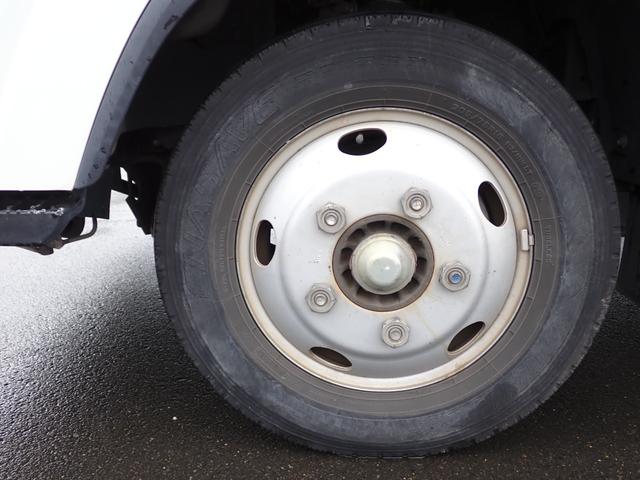 エルフトラック フルフラットロー 24-267 2t ワイドロング 全低床 平ボディ スムーサー ETC 抹消積載2000kg ボディ内寸長435幅207cm 5t限定準中型免許 車両総重量5t オートマチック車(27枚目)