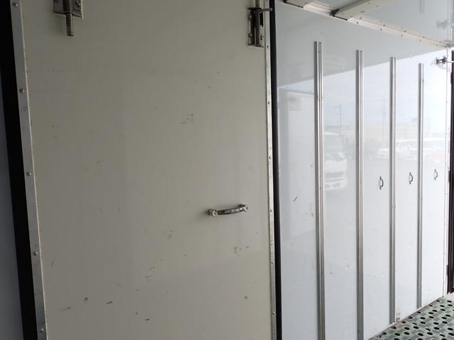 キャンター 24-199 1.85t ショート 低温冷凍車 AT 4WD -30度設定 東プレ製 スタンバイ付 XV22LSC ETC バックカメラ 仕切扉 サイドドア デュオニック 抹消前積載1850kg(45枚目)