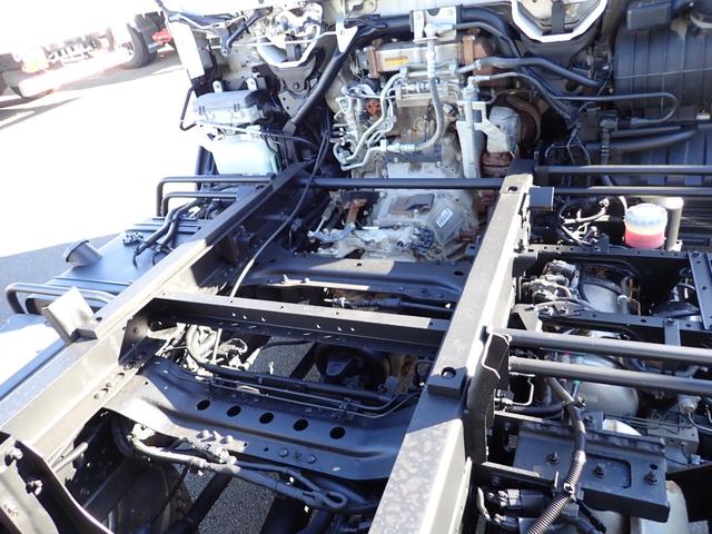 フォワード 25-23 4t ダンプ 極東製 ベッドなし 3ペダル ETC アオリ一方開 手動コボレーン 190PS スタッドレスタイヤ 抹消積載3550kg ボディ内寸長340幅205cm(15枚目)