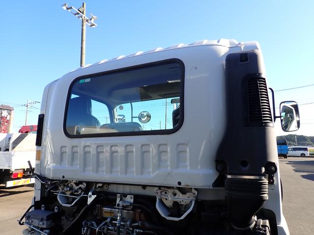 フォワード 25-23 4t ダンプ 極東製 ベッドなし 3ペダル ETC アオリ一方開 手動コボレーン 190PS スタッドレスタイヤ 抹消積載3550kg ボディ内寸長340幅205cm(16枚目)