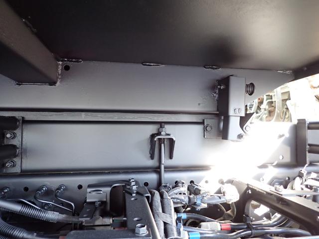 フォワード 25-23 4t ダンプ 極東製 ベッドなし 3ペダル ETC アオリ一方開 手動コボレーン 190PS スタッドレスタイヤ 抹消積載3550kg ボディ内寸長340幅205cm(24枚目)