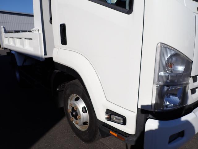 フォワード 25-23 4t ダンプ 極東製 ベッドなし 3ペダル ETC アオリ一方開 手動コボレーン 190PS スタッドレスタイヤ 抹消積載3550kg ボディ内寸長340幅205cm(32枚目)