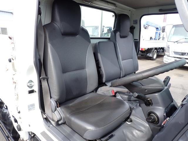 エルフトラック 25-31 3t4ナンバー 平ボディ 垂直パワーゲート 極東製 床縞鋼板張 2段アオリ 中間柱 ガス屋仕様 ETC バックカメラ 電動格納ミラー AT スムーサー 抹消積載2950kg 高床(49枚目)