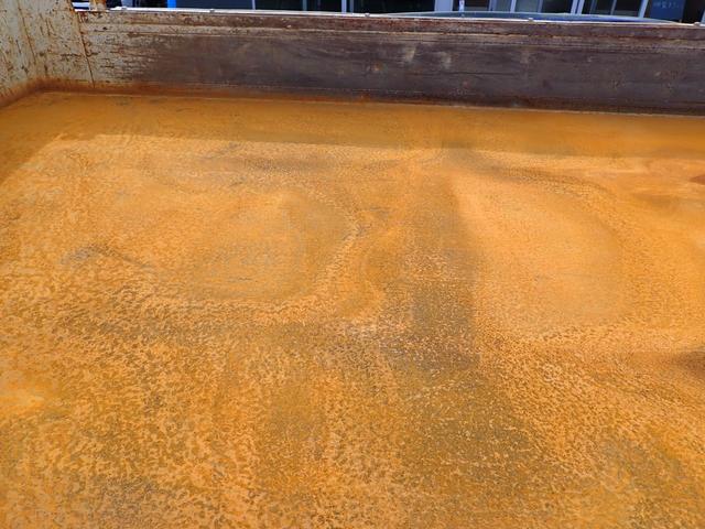 ヒノレンジャー ☆25-62 4t ダンプ 新明和製 ベッドなし 3ペダル ETC アオリ一方開 手動コボレーン DR4 スタッドレスタイヤ 抹消積載3550kg ボディ内寸長340幅206cm(35枚目)