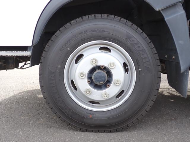 ヒノレンジャー ☆25-62 4t ダンプ 新明和製 ベッドなし 3ペダル ETC アオリ一方開 手動コボレーン DR4 スタッドレスタイヤ 抹消積載3550kg ボディ内寸長340幅206cm(38枚目)