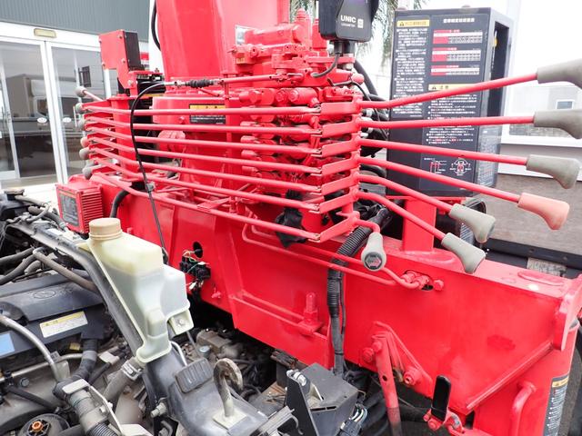 キャンター 　☆２５－５　３ｔ　ワイドロング　４段ラジコン　３ペダル　ユニック製　ＵＲＵ２６４　ＥＴＣ　床板張替済　横根太角パイプ交換済　抹消積載３０００ｋｇ　ボディ内寸長３５７幅２０７ｃｍ　２．６３ｔ吊り（22枚目）