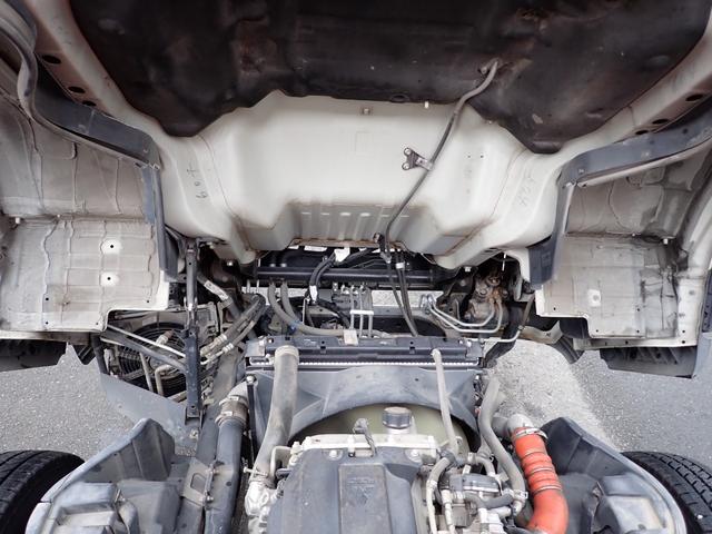 キャンター 　☆２５－５　３ｔ　ワイドロング　４段ラジコン　３ペダル　ユニック製　ＵＲＵ２６４　ＥＴＣ　床板張替済　横根太角パイプ交換済　抹消積載３０００ｋｇ　ボディ内寸長３５７幅２０７ｃｍ　２．６３ｔ吊り（42枚目）