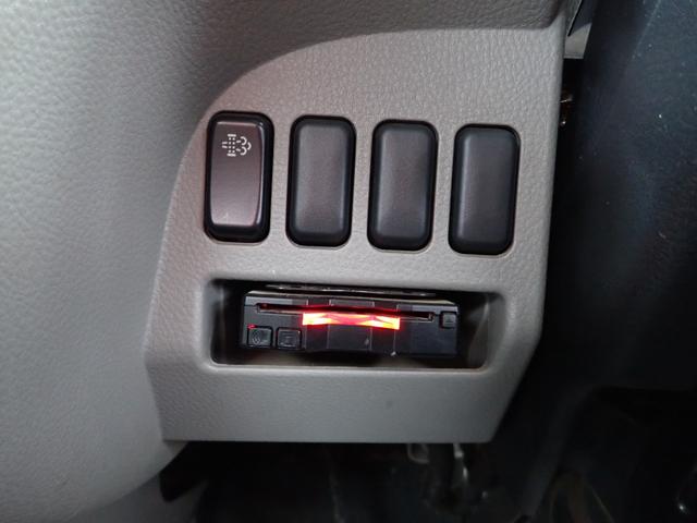 キャンター 　☆２５－５　３ｔ　ワイドロング　４段ラジコン　３ペダル　ユニック製　ＵＲＵ２６４　ＥＴＣ　床板張替済　横根太角パイプ交換済　抹消積載３０００ｋｇ　ボディ内寸長３５７幅２０７ｃｍ　２．６３ｔ吊り（49枚目）