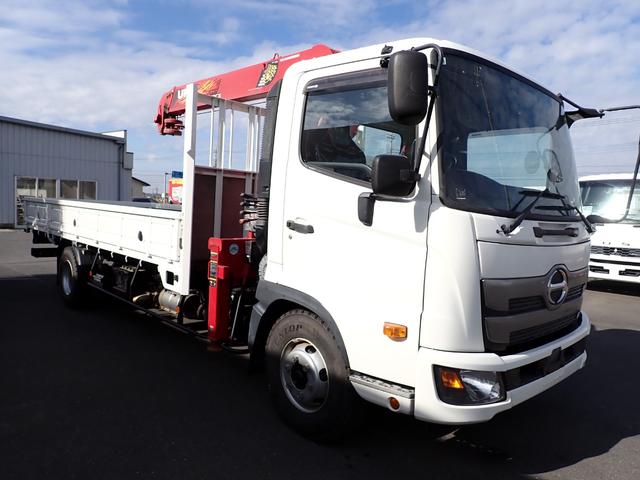 ヒノレンジャー 　☆２５－１６　４ｔ　４段クレーンフックイン　ラジコン付　４段ラジコン　ユニック製　ＵＲＧ３４４　ＥＴＣ　３ペダル　ロープ通し穴３対　ベッドなし　抹消積載２４５０ｋｇ　スタッドレスタイヤ（3枚目）