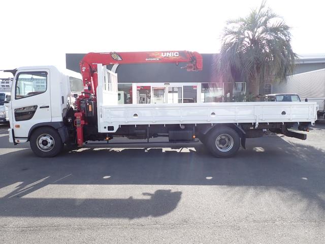 ヒノレンジャー 　☆２５－１６　４ｔ　４段クレーンフックイン　ラジコン付　４段ラジコン　ユニック製　ＵＲＧ３４４　ＥＴＣ　３ペダル　ロープ通し穴３対　ベッドなし　抹消積載２４５０ｋｇ　スタッドレスタイヤ（8枚目）